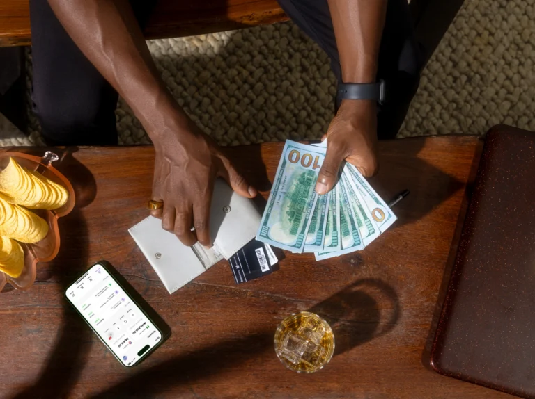 How to Reduce Currency Exchange Losses: The Definitive Guide